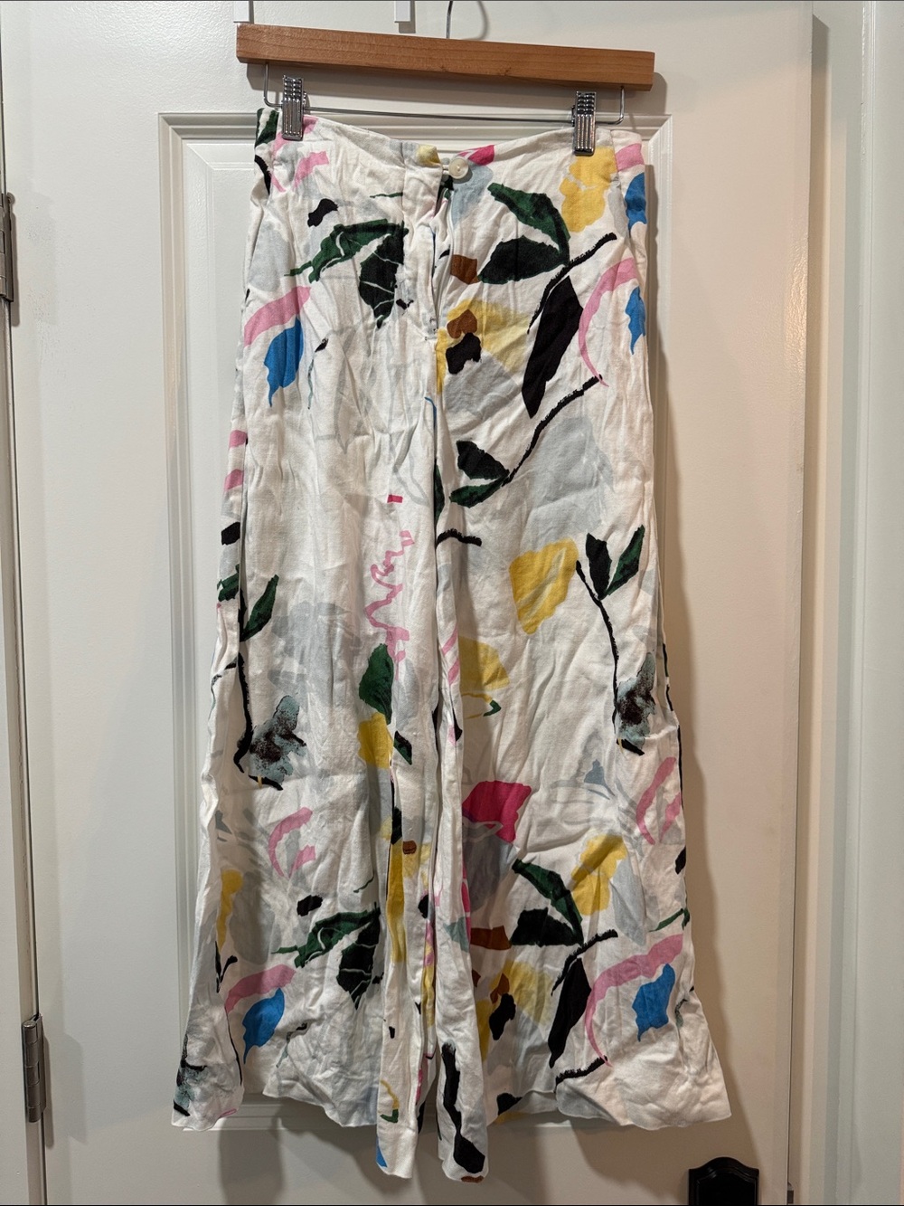 Anthropologie White Pants with Multicolor Floral Brushstrokes